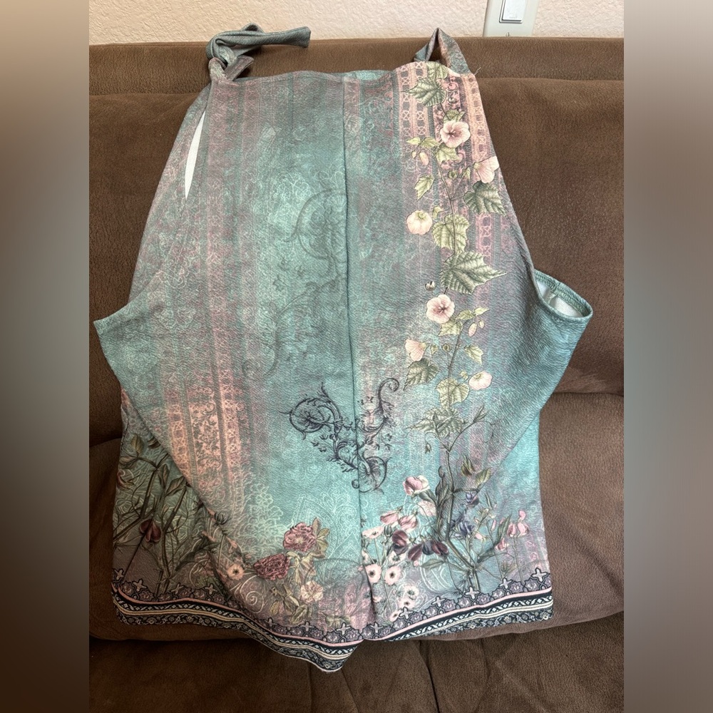 Floral green romper